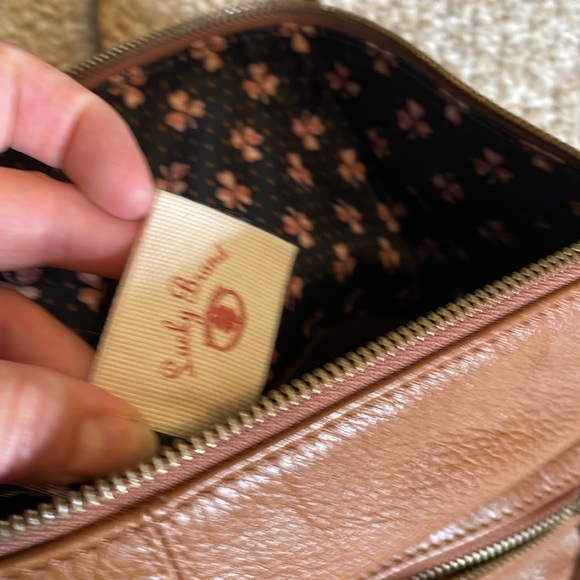 Lucky Brand cross-body - Picture 7 of 10